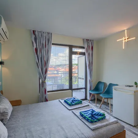 Globus 2* Kiten (Burgas)