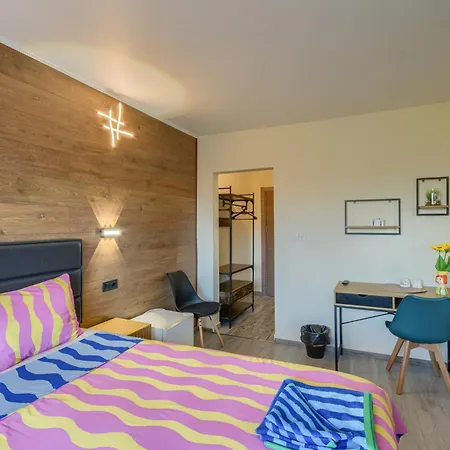 Pensionat Globus Kiten (Burgas)