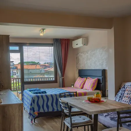 Globus Kiten (Burgas)