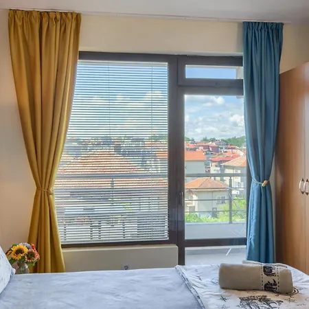 Globus Penzion Kiten (Burgas)