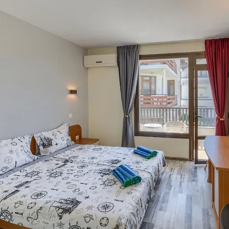 Globus 2* Kiten (Burgas)