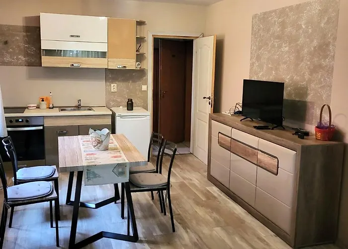 Globus Maison d'hôtes 2*