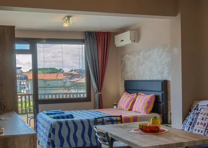 Globus Kiten (Burgas)