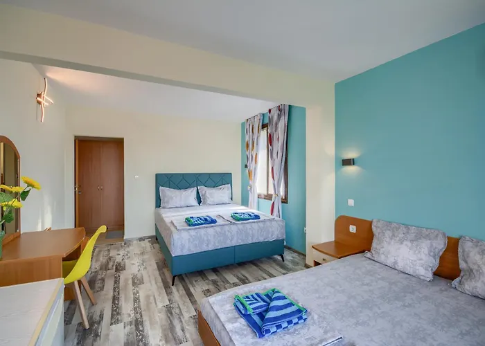 Globus Maison d'hôtes 2*