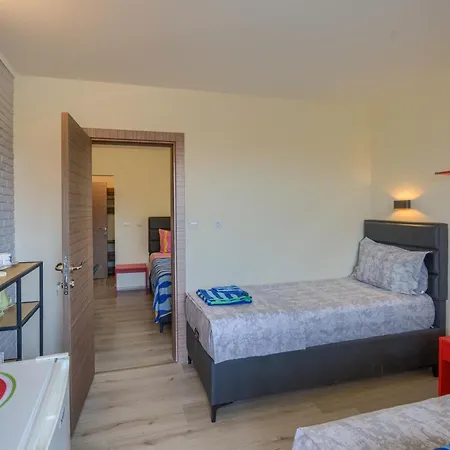 Globus בית הארחה