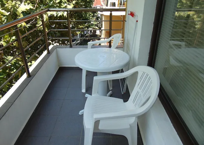 Globus Gasthuis Kiten (Burgas)